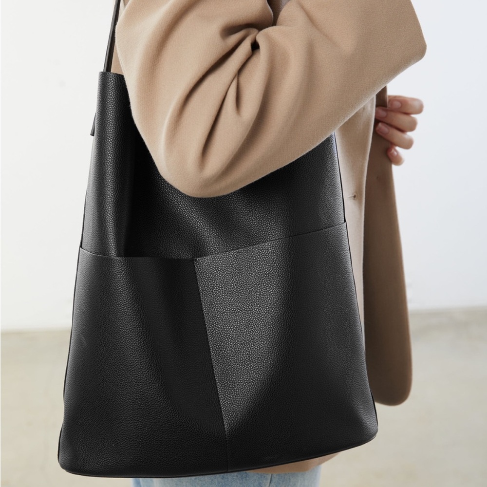 Vegan leather tote bag